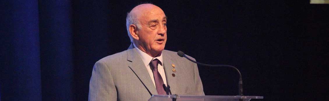 Ron Cregan honoured with Eric Hayman Award of Excellence